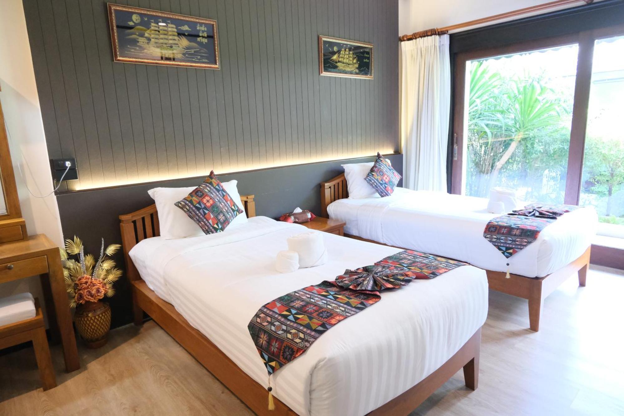 Vimarn Kaew Village And Resort Chiang Mai Buitenkant foto