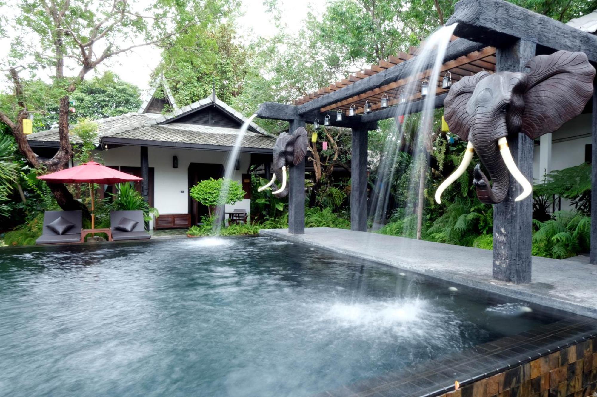 Vimarn Kaew Village And Resort Chiang Mai Buitenkant foto