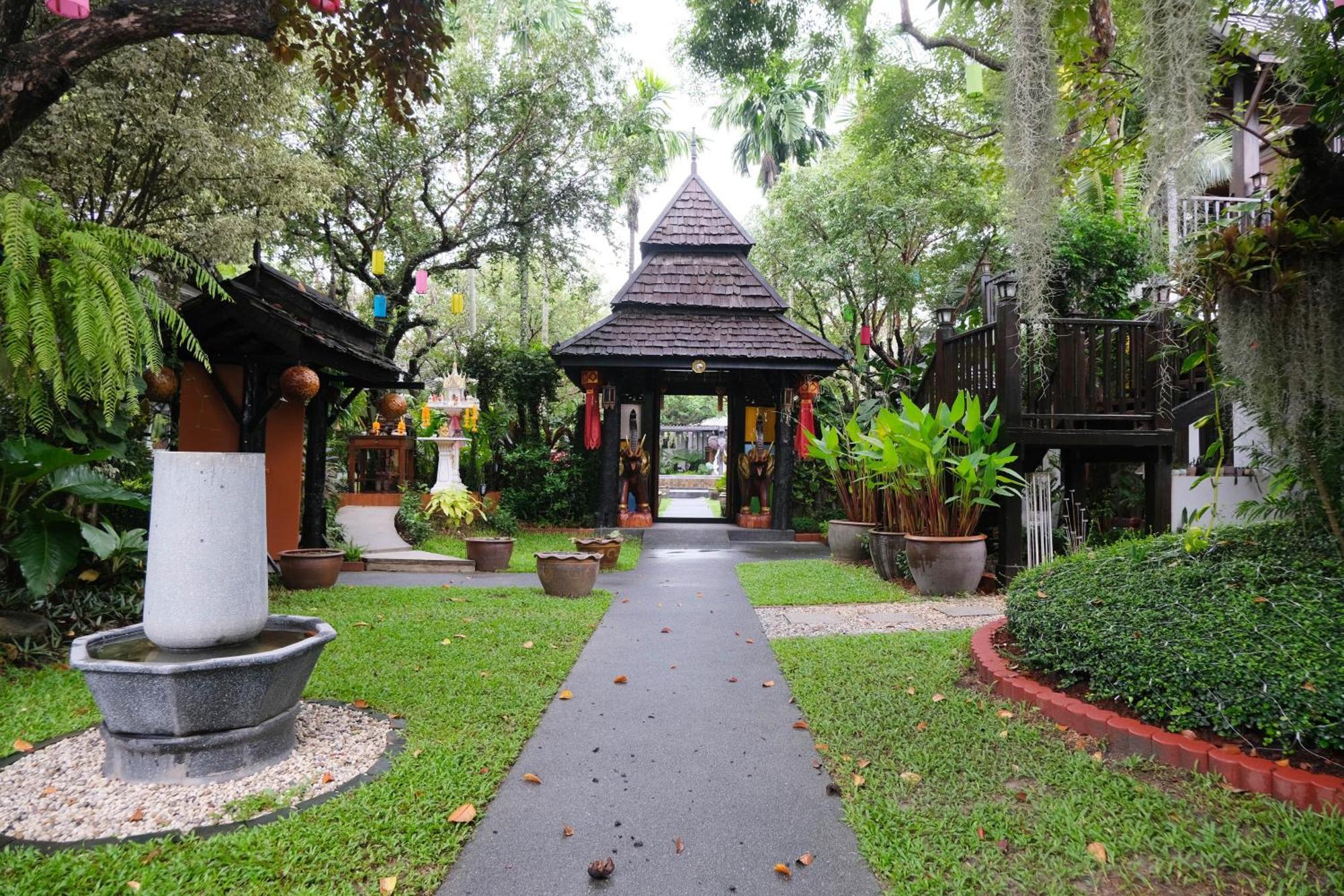 Vimarn Kaew Village And Resort Chiang Mai Buitenkant foto