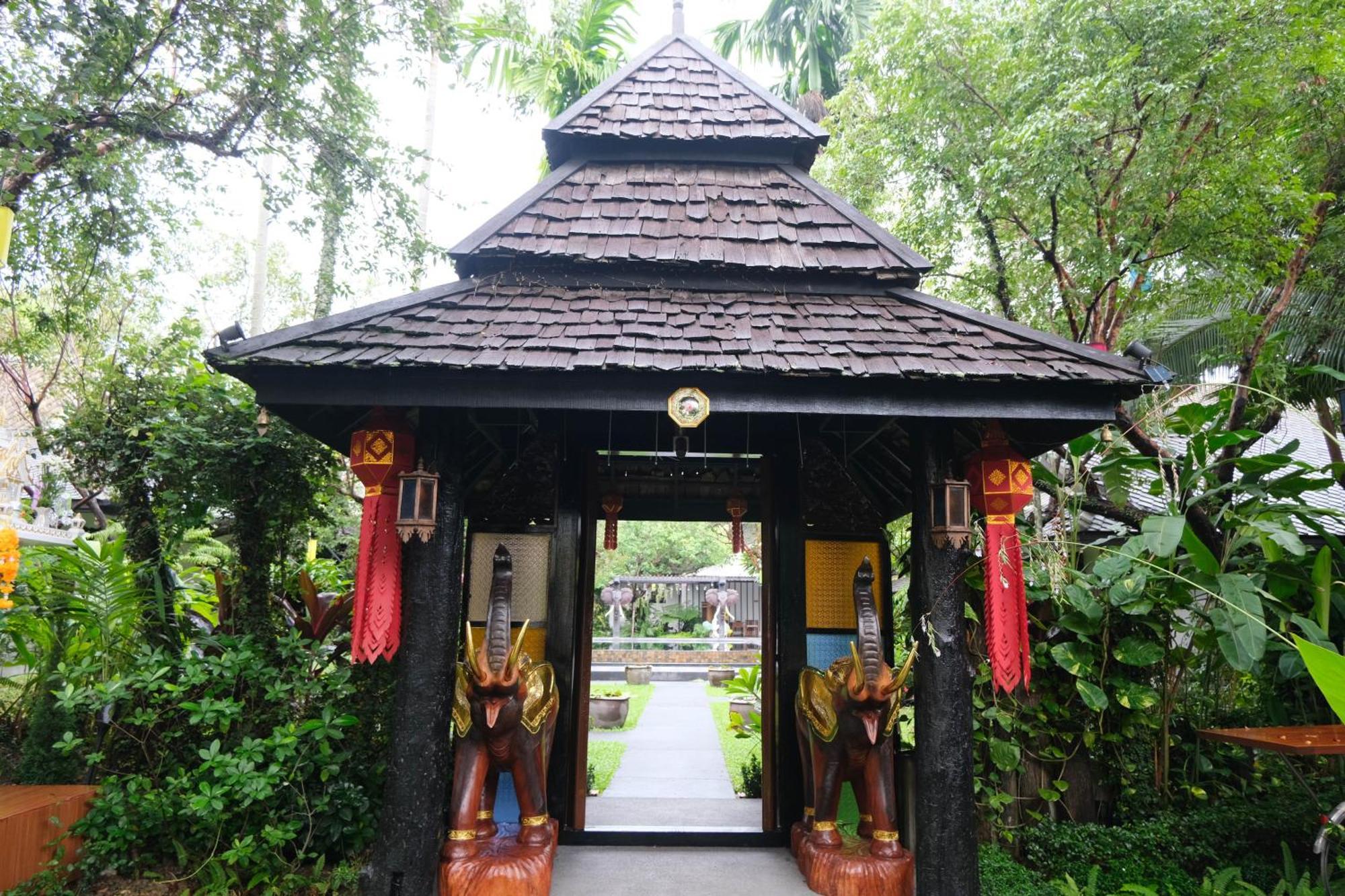 Vimarn Kaew Village And Resort Chiang Mai Buitenkant foto